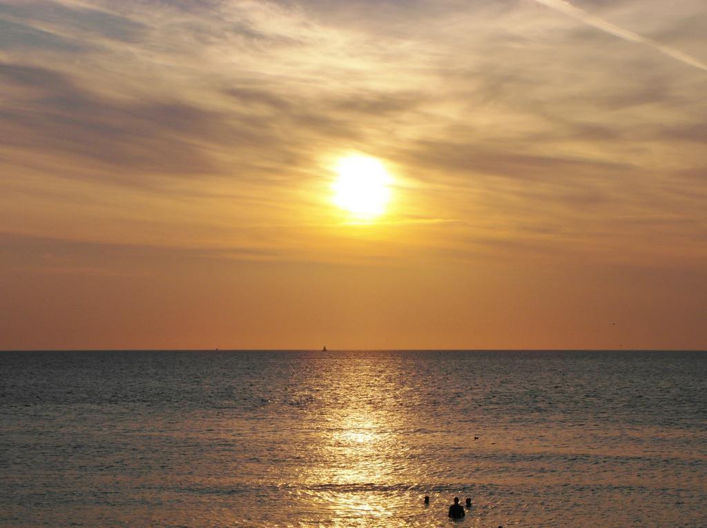 Strandhotel De Horn Callantsoog Ngoại thất bức ảnh